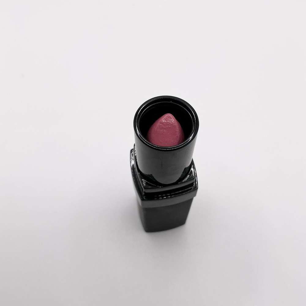 Younique Moodstruck Opulence Lipstick Conceited 0.12oz NIB